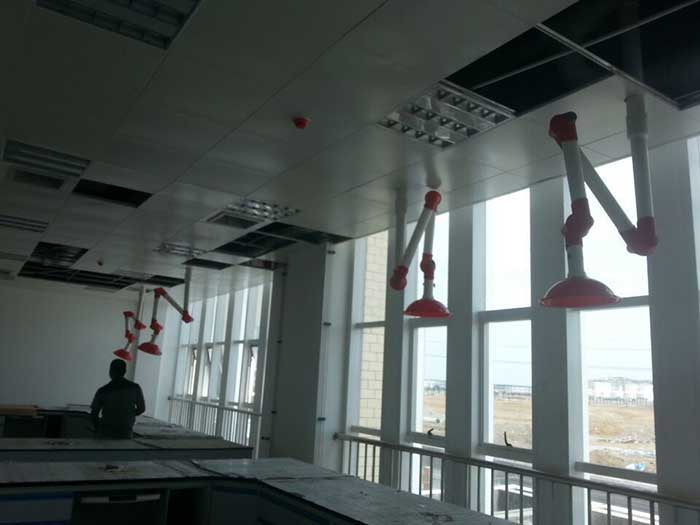 萬向排風罩1.jpg 萬向排風罩1.jpg